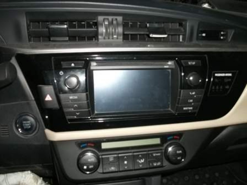 Toyota Corolla & Auris Monitör Ekranları